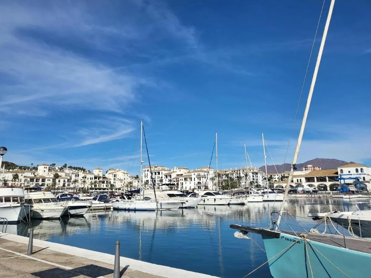 Small Oasis Nelson Mandela Apartment With Sea View, Two Bedrooms, Parking, Terrace And Pool Manilva