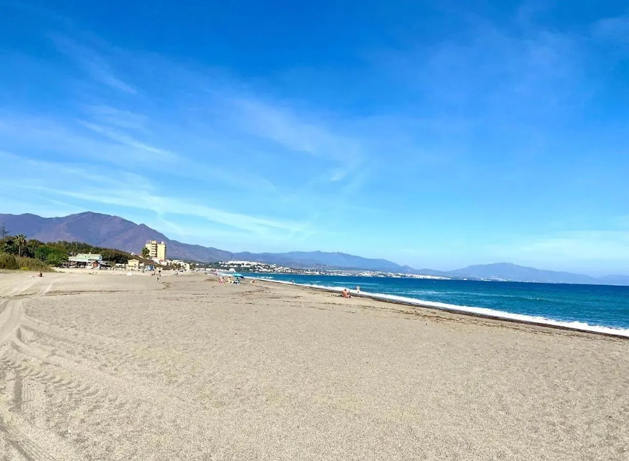 Small Oasis Nelson Mandela Apartment With Sea View, Two Bedrooms, Parking, Terrace And Pool Manilva